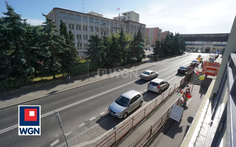 Mieszkanie na  sprzedaż Piotrków Trybunalski - Przestronne mieszkanie. Centrum.