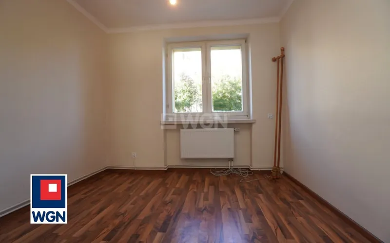 Mieszkanie na  sprzedaż Piotrków Trybunalski - Trzypokojwe, parter, Centrum.